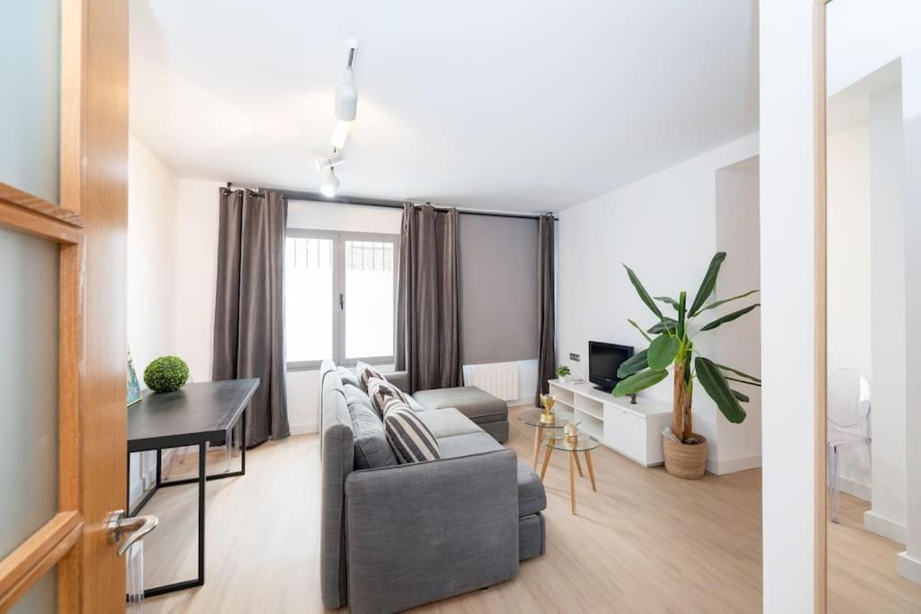 Acogedor Apartamento Pleno Centro De Granada Y Parking المظهر الخارجي الصورة